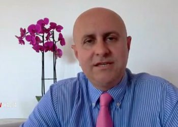 “Ti dhe legenë si ju po i prishni imazhin Shqipërisë”! Meçe ofendon rëndë mjekun Erion Dasho: Turp të kesh!