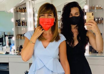 Majlinda Bregu poston me maskë ndryshe: “Po s’ka më bukur se me pas shëndet!”