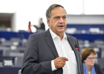 Si është të jesh këshilltar i Gramoz Ruçit? Knut Fleckenstein tregon prapaskenat e propozimit të detyrës: Kam folur edhe me Metën e Bashën…