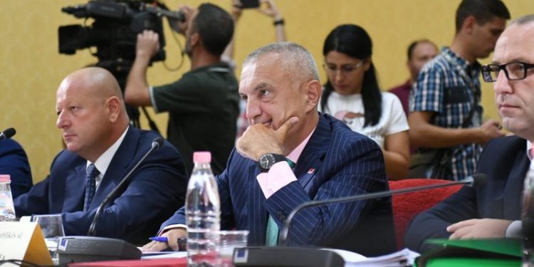 Zbardhen 36 provat e PS kundër Ilir Metës: Më 20 korrik raporti për shkarkimin e presidentit shkon për votim në seancë plenare, ja detajet