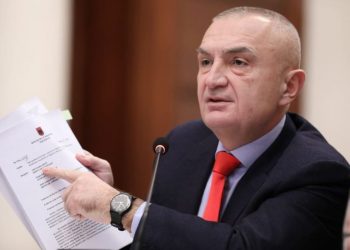 Meta shikon ëndrra sikur është Erdogani: Kërcënon me shpërndarje të Parlamentit dhe sulmon mazhorancën, në makth për të shpëtuar LSI