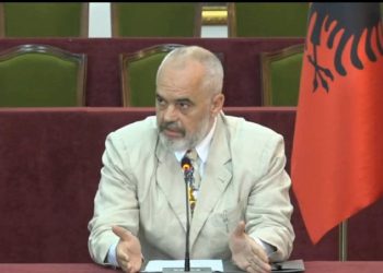 Rama i përgjigjet prerë Bashës e Metës: “Parlamenti është sovran dhe mbi të nuk mund të dalë askush”.