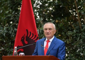 “Bashës i premtoi Kryeministrinë, po ju?”: Ka vite që provokohet ta lërë edhe këtë pozicion!