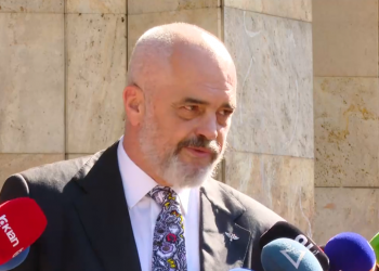 “Sado t’i marrësh malet, fundi është në…”, Rama i dërgon mesazhin e hapur Bashës