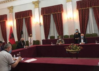 PS arrin paktin me opozitën parlamentare, më 23 korrik votohet drafti amerikan i 5 qershorit dhe më 30 korrik hapja e listave