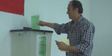 Çfarë ndodh nëse shkohet drejt listave të hapura në Shqipëri?! Eksperti ndërkombëtar për VOA paralajmëron zhvillime të reja