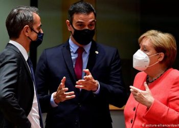 Nga kthesa e Gjermanisë tek mesazhi që i dha botës Samiti i BE, detajet e ujdisë historike. Pasojat e pandemisë i detyruan 27 vendet anëtare të…