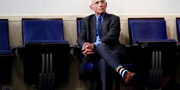 Fauci optimist: Vaksina kundër Covid-19 do të dal para fundit të këtij viti