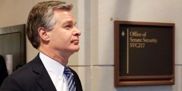 Drejtori i FBI-së: Kina, kërcënimi më i madh për SHBA-në