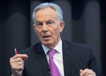 Paralajmëron Tony Blair: Koronavirusi nuk do të zhduket, njerëzit duhet të mësohen të jetojnë me të