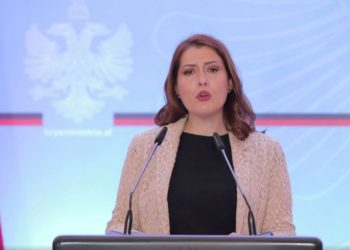 Qeveria vendos mbylljen e klubeve të natës, Manastirliu: Gjobë 3 mln lekë për shkelësit dhe pezullim të aktivitetit për 1 vit