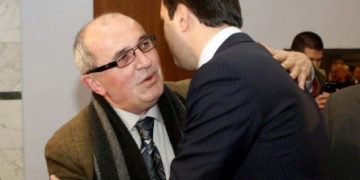 Poezia e Besnik Mustafajt për zgjedhjet e Lulzim Bashës