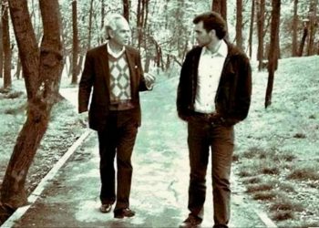 “Vdekja e tij më solli në Tiranë e më ndryshoi rrugëtimin tim”! Rama homazh për të atin e ndjerë në ditën e lindjes: Veprat e Kristaq Ramës do jenë aty bashkë me emrin, kur ata që e kanë baltosur do të jenë mbuluar shpejt nga pluhuri i harresës