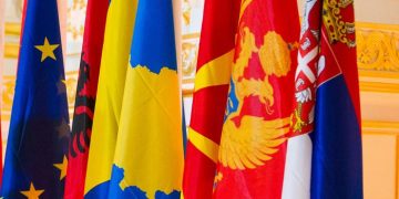 Mbahet të mërkurën Samiti rajonal i liderëve të Ballkanit Perëndimor, Rama e Hoti “takohen” me Vuçiç