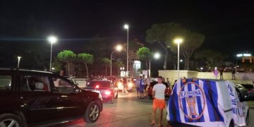 VIDEO/ Titulli kampion në Superligë, tifozët e Tiranës festojnë në rrugët e kryeqytetit