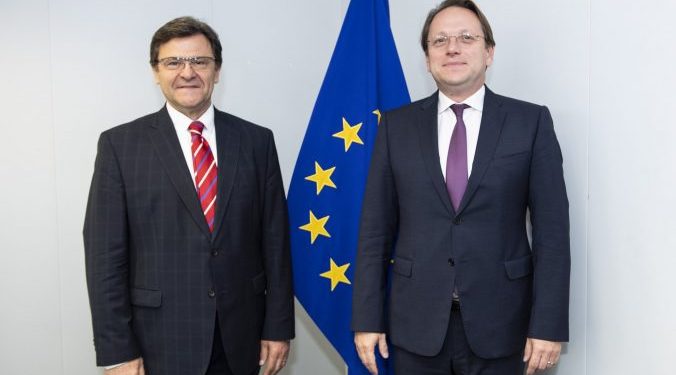 Komisioneri për Zgjerimin në BE, Oliver Varhelyi takim me kryenegociatorin e Shqipërisë, Zef Mazi/ Zbardhet biseda