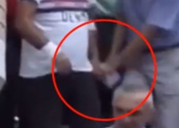 Me siguri presidenti i “virgjër” e ka harruar kur thotë… “Koha për t’i dhënë fund blerjes së votave”! Një video disa ditë para zgjedhjeve të vitit 2017 kur i sapo emëruari president paguante me sekser (Video)