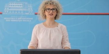 COVID-19/ MSH jep detajet: 3 pacientë në Infektiv humbin jeten me koronavirus, rriten shtrimet në spital