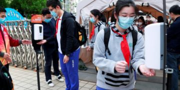 Të gjitha detajet se si ja doli Kina: Nga vendi ku ishte epiqendra e Covid-19, tek vendi ku ka minimalisht 5 raste të reja