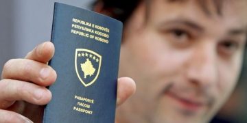 Letra për liberalizimin e vizave: Mbi 40 eurodeputetë i shkruajnë për Kosovën presidentit francez dhe kryeministrit holandez