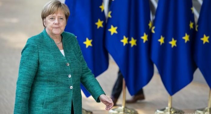 Liderët e BE arrijnë marrëveshjen për “paketën e shpëtimit” 750 miliard euro: Ja si do të bëhet ndarja e fondeve!