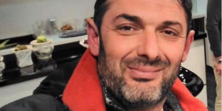 Miku i ngushtë i mësuesit shkodran që humbi betejën me Covid-19 ka disa pyetje dhe akuza për mjekët e infektivit