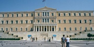 Greqia merr vendimin e rëndësishëm për lejen e qëndrimit, publikohet në fletoren zyrtare