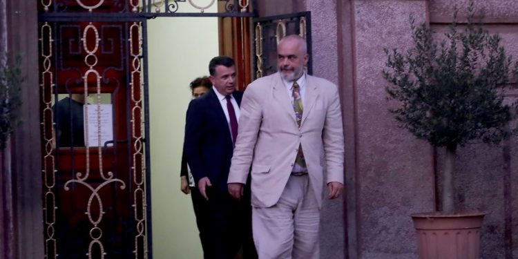 Tre mesazhet e Ramës për Bashën