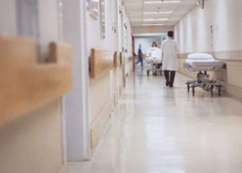 4 të vdekur dhe 102 raste të reja me COVID-19 në 24 orë, shtohen shtrimet në spital, 50 të shëruar