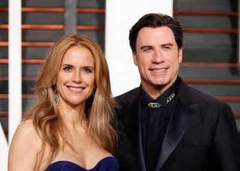 Humb betejën me kancerin aktorja e njohur Kelly Preston, bashkëshorti John Travolta jep lajmin e hidhur