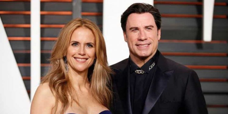 Humb betejën me kancerin aktorja e njohur Kelly Preston, bashkëshorti John Travolta jep lajmin e hidhur