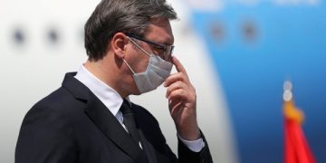 Vuçiç sulmon ashpër BE-në: Kërkesat për njohje reciproke me Kosovën janë marrëzi, unë s’jam De Gol o idiotër