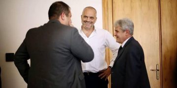 Marrëveshja Ahmeti-Zaev, reagon Rama: Ditë e shënuar për shqiptarët e Maqedonisë së Veriut, marrin një peshë të re në jetën politike të vendit fqinj