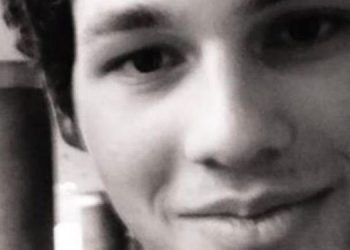 25 vjetët e buzëqeshjes së Atjonit