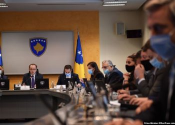 Pas Dullë kryeministrit, infektohet dhe numri dy i Qeverisë në Kosovë: Do përpiqem që të gjitha punët t’i kryej nga shtëpia