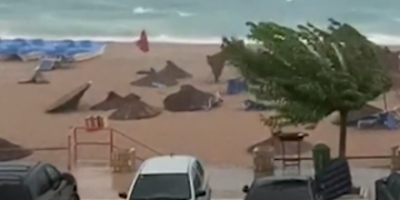 Reshjet e furishme të shiut dhe era e fortë kanë shkaktuar dëme në vend dhe bregdet/ Pamjet