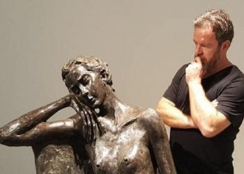 Megjithëse u gjet dhuruesi i gjakut ai nuk mundi ta mposhti sëmundjen: Humb jetën nga Covid artisti i njohur shqiptar, miku i Ramës, Arben Bajo