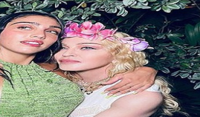 Madonna festoi 62-vjetorin, por vajza e saj shokon fansat (Foto)