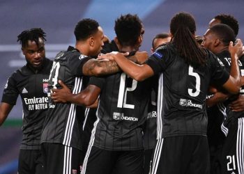 S’kanë fund surprizat, Lyoni eliminon City-n e Guardiolës