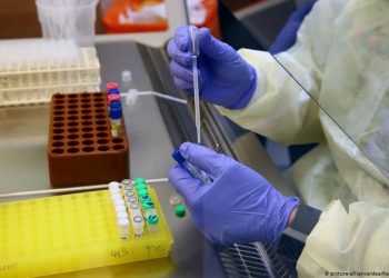 Studimi, testet e Covid-19 nuk janë aspak efektive: Ja pse shumë persona rezultojnë pozitivë pa pasur virusin!