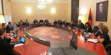 Ja ministrat që pritet të shkarkohen në vjeshtë, Majko e Lleshaj më të rrezikuarit, sondazhet fundosin shumicën e anëtarëve të kabinetit