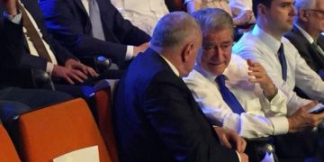 Është e drejta e Greqisë të zgjeroi ujërat e saj territoriale 12 milje ne Detin Jon! Mjeku popullor i preshit, derdh lot për rrëzimin nga Kushtetuesja të shitjes së detit nga Saliu dhe Luli: Edi Rama na prishi marveshjen më të mirë duke blerë Gjykatën Kushtetuese