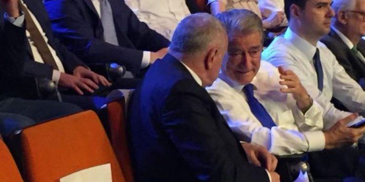 Është e drejta e Greqisë të zgjeroi ujërat e saj territoriale 12 milje ne Detin Jon! Mjeku popullor i preshit, derdh lot për rrëzimin nga Kushtetuesja të shitjes së detit nga Saliu dhe Luli: Edi Rama na prishi marveshjen më të mirë duke blerë Gjykatën Kushtetuese