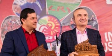 Ende vaksina anti-Covid s’është porositur, ish-deputeti i LSI, thirrje Ramës: T’u bëhet qytetarëve falas! E ke për detyrë t’u mbulosh shpenzimet