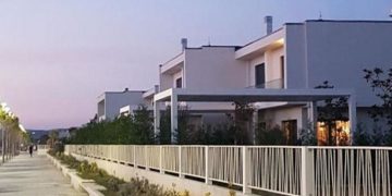 FOTO LAJM/ Luksi i Bashës: Vilë tjetër për vete e kunatin, eksploron edhe plazhin e Hamallajt