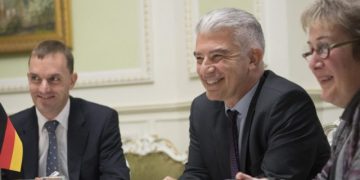 Ambasadori gjerman në Athinë poston për Ali Pashain, grekët: Je provokues!