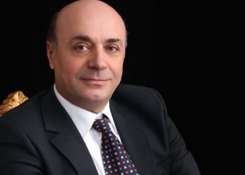 “Ja medikamentet që përdora”! Avni Ponari,  pronari i “SIGAL” rrëfen përvojën e shërimit nga Covid-19 dhe kujdesin në spitalet e Vjenës