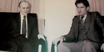 Procesverbali i “mbledhjes së intelektualëve”/ Berisha: Jo pluralizmin partiak! Ramiz Alia: Po ti je dhe malësor or derëzi, bjeri mor copë…