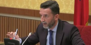 Ndarja e Shqipërisë në 4 zona, Braçe i përgjigjet PD-LSI: Paranoja të ca humbësve..