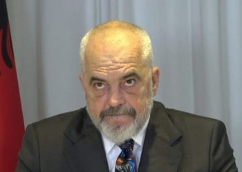 Ndihmë familjes së 10-vjeçarit që u përplas nga ambulanca në Kakavijë, Rama: “ Sot vendosëm që si qeveri të asistojmë familjen”